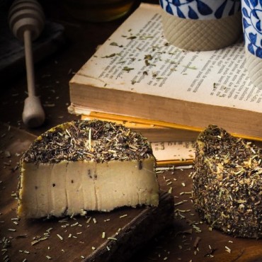 Queso vegano con hierbas provenzales. Tienda vegana online